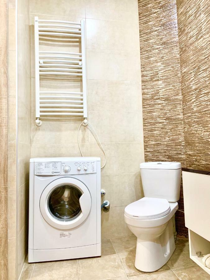 Tomaso Apartment Тбилиси Екстериор снимка