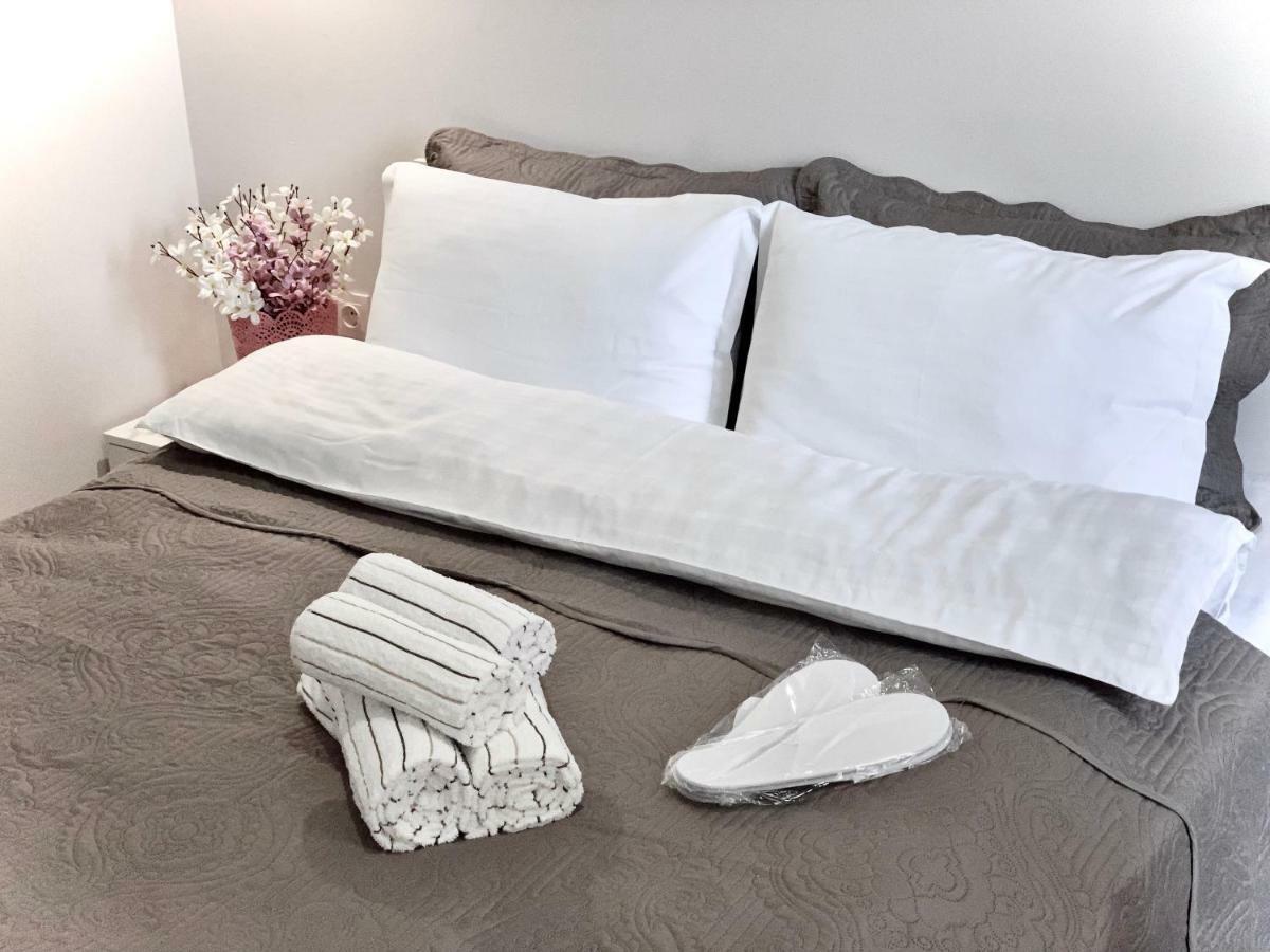 Tomaso Apartment Тбилиси Екстериор снимка