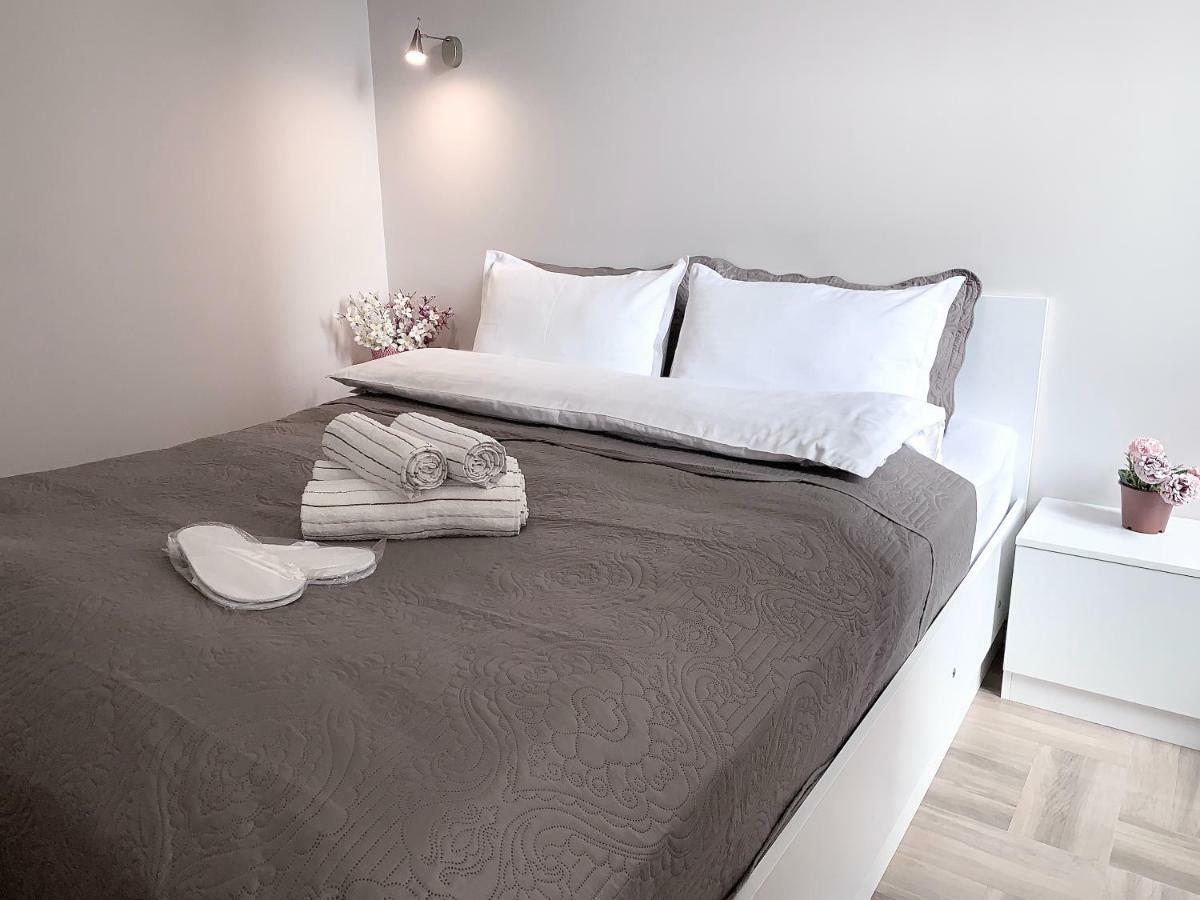 Tomaso Apartment Тбилиси Екстериор снимка