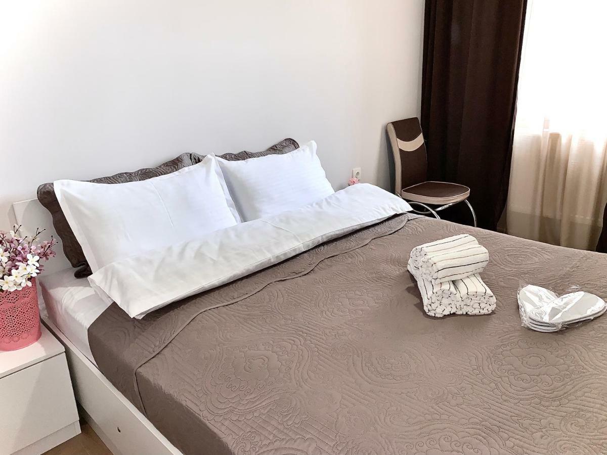 Tomaso Apartment Тбилиси Екстериор снимка
