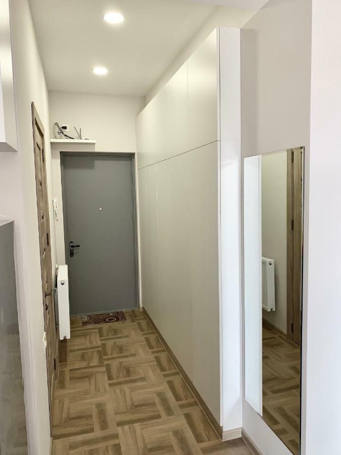 Tomaso Apartment Тбилиси Екстериор снимка